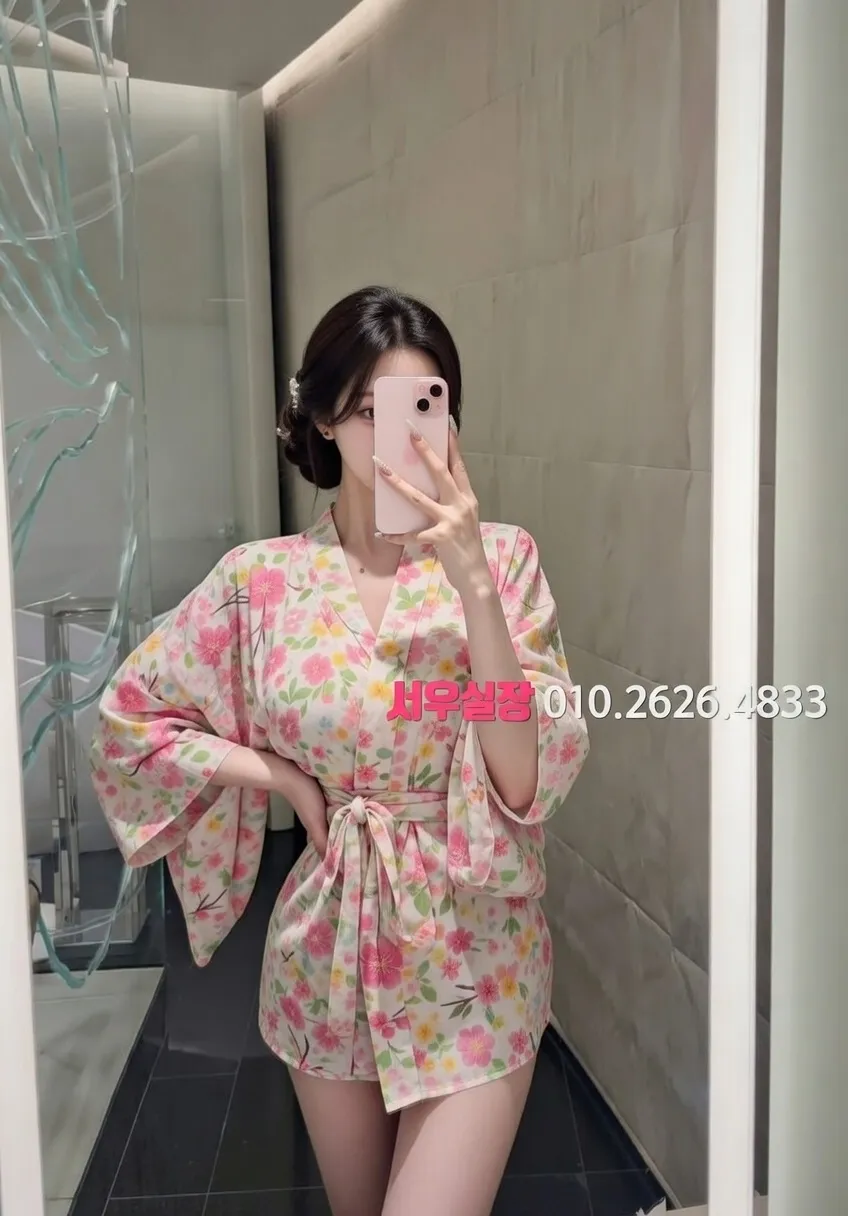 내외동 다국적노래클럽 프리미엄 라인업 4번 프로필